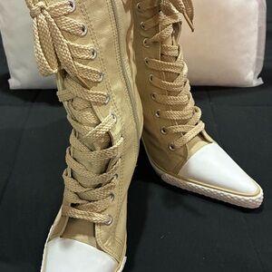 Elegant Beige Lace-Up Heeled Boots